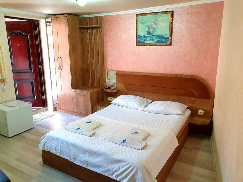 Hotel Old Star Batumi Exteriér fotografie